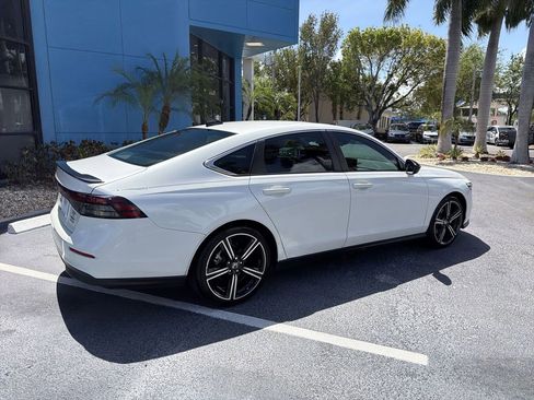 Used 2023 Honda Accord Sport image 8