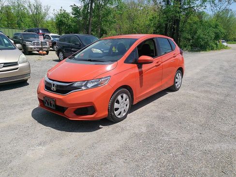 Used 2018 Honda Fit LX image 2