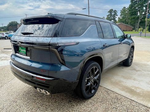 New 2026 Chevrolet Traverse RS w/ LPO, Floor Liner Package image 8