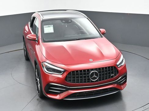 Used 2021 Mercedes-Benz GLA 45 AMG 4MATIC image 41