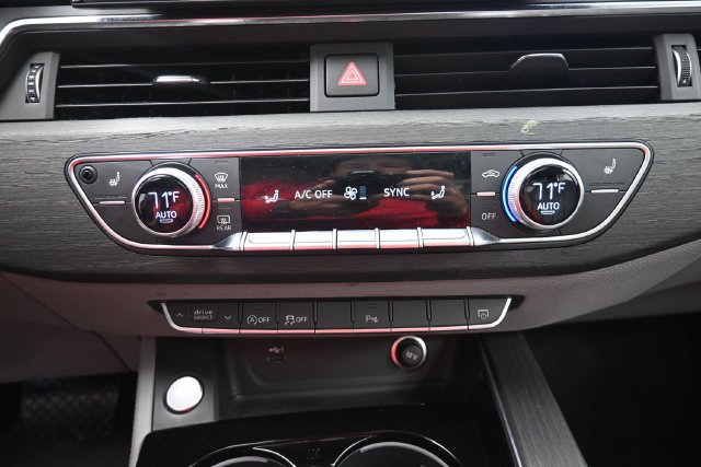 Used 2024 Audi A4 2.0T Premium Plus AWD/4WD image 26