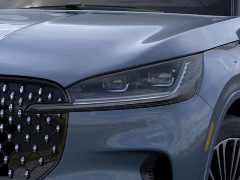 New 2026 Lincoln Aviator Black Label image 18