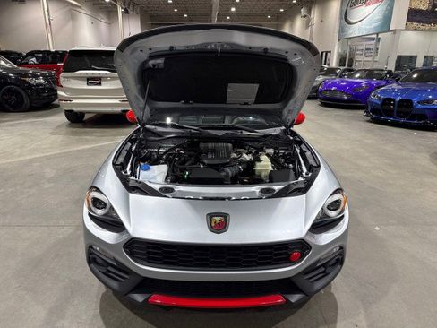 Used 2019 FIAT 124 Spider Abarth w/ Navigation & Sound Group image 15