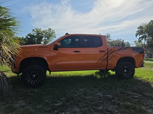 Used 2019 Chevrolet Silverado 1500 LT w/ All-Star Edition AWD/4WD image 8