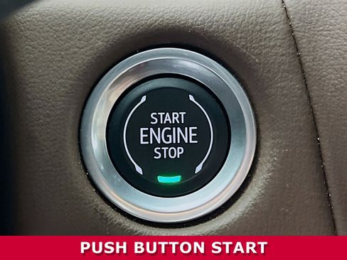 Used 2024 Chevrolet Suburban High Country w/ Advanced Technology Package image 13