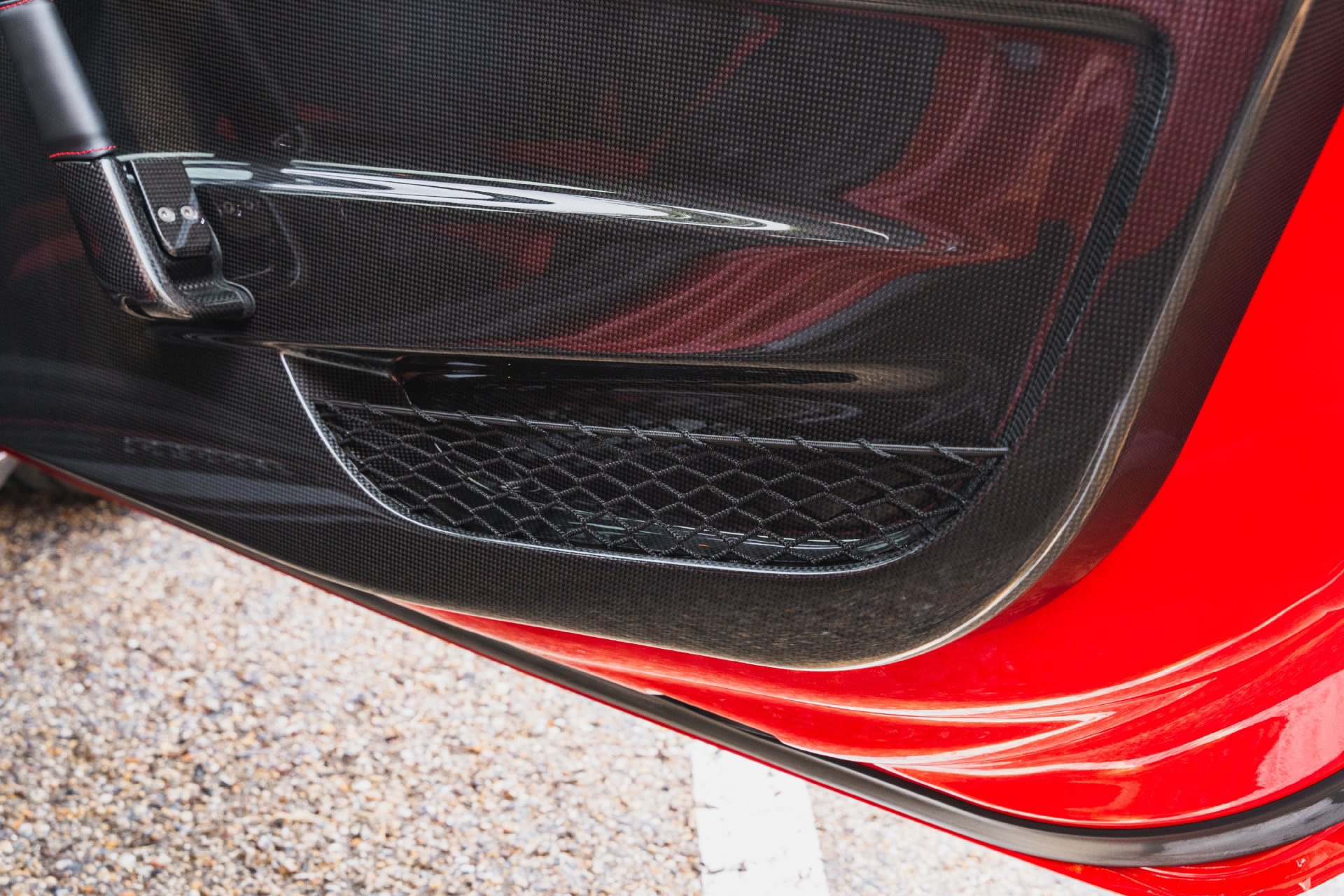 Used 2015 Ferrari 458 Speciale Coupe RWD image 75