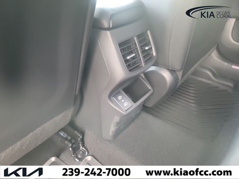 New 2026 Kia Seltos S FWD image 15