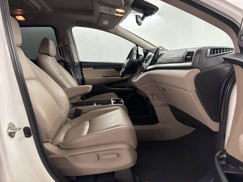 Used 2019 Honda Odyssey EX-L image 11