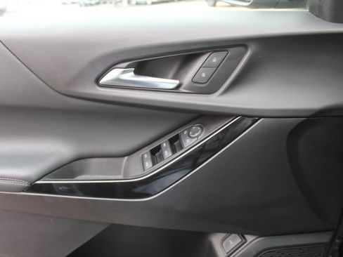 Used 2025 Chevrolet Equinox LT w/ Convenience Package II FWD image 34
