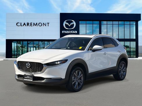 Used 2025 MAZDA CX-30 AWD 2.5 S w/ Premium Package image 3