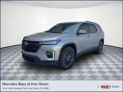 Used 2023 Chevrolet Traverse RS