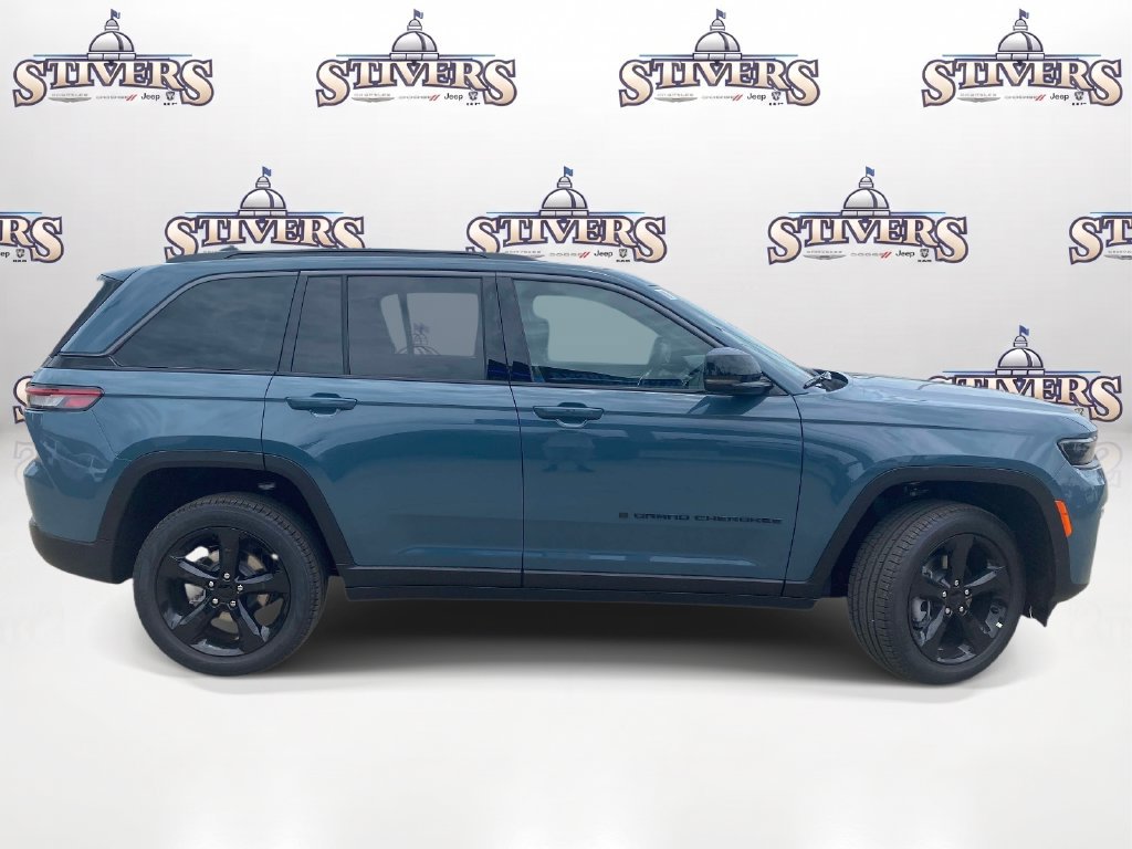 New 2026 Jeep Grand Cherokee Limited w/ Limited Altitude Package RWD image 6