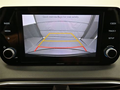 Used 2022 Hyundai Santa Fe SEL image 11