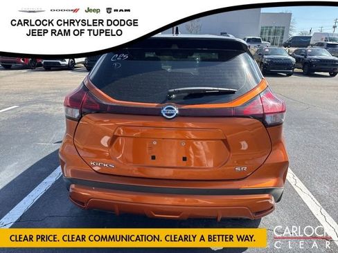 Used 2021 Nissan Kicks SR w/ SR Premium Package image 7