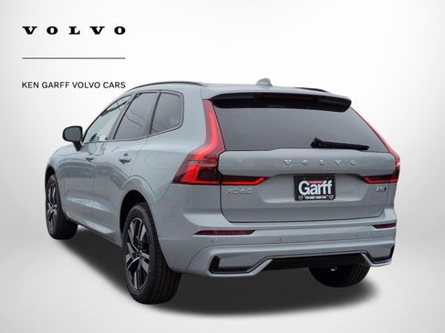 New 2026 Volvo XC60 B5 Core w/ Climate Package image 5