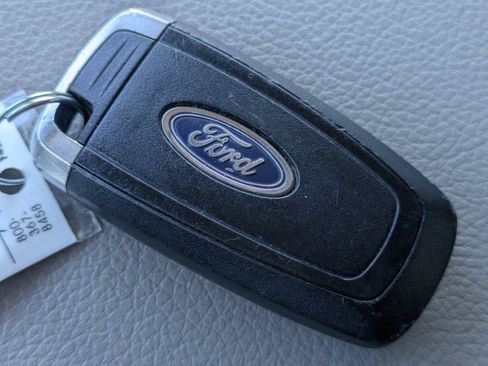 Used 2018 Ford Expedition Max Limited w/ Equipment Group 301A RWD image 34