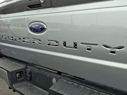 Used 2023 Ford F250 Lariat w/ Lariat Ultimate Package image 32
