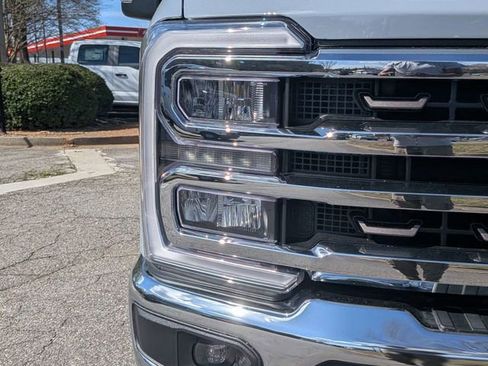 New 2026 Ford F250 King Ranch w/ Chrome Package AWD/4WD image 10