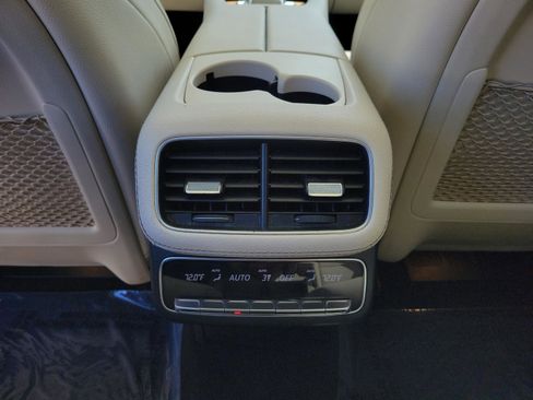 Certified 2022 Mercedes-Benz GLS 450 4MATIC image 18