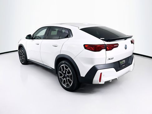 Used 2025 BMW X2 xDrive28i image 5