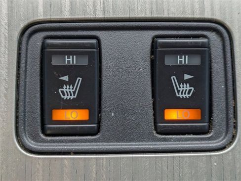 Used 2018 Nissan Murano SL w/ Moonroof Package image 26