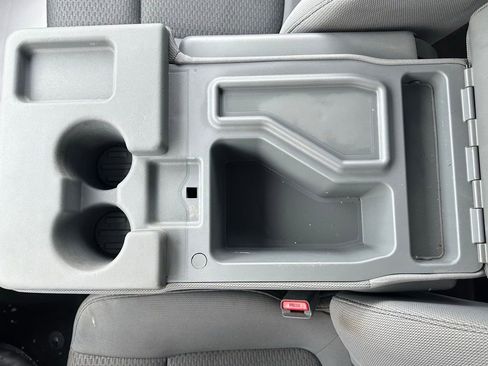 Used 2012 Ford F150 XLT w/ XLT Chrome Pkg image 19