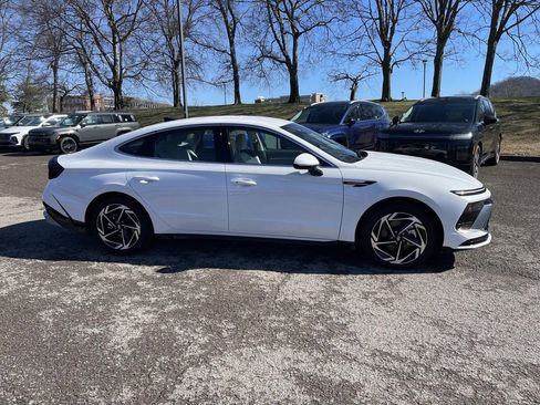 New 2026 Hyundai Sonata SEL image 8