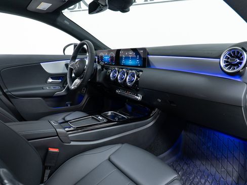 New 2026 Mercedes-Benz CLA 250 4MATIC image 21