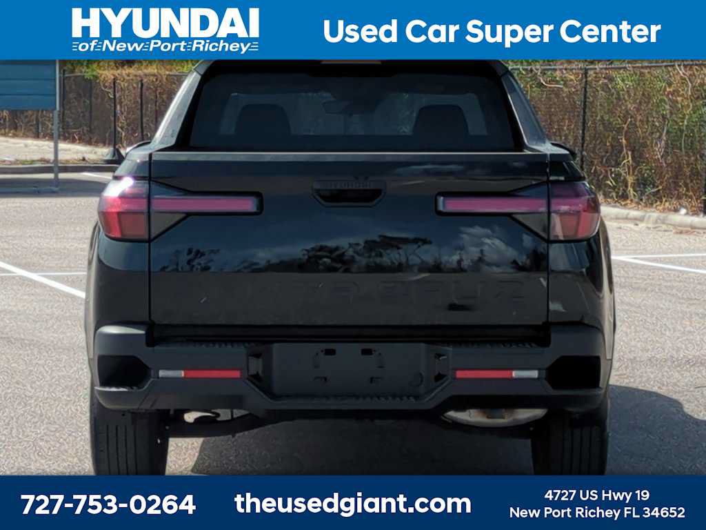 Certified 2024 Hyundai Santa Cruz SE FWD image 4