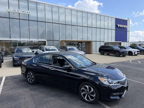Used 2016 Honda Accord EX-L image 3