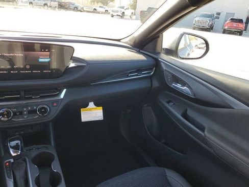 New 2026 Buick Envista Preferred w/ Convenience II Package image 14