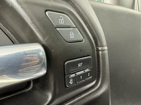 Used 2021 GMC Sierra 1500 AT4 image 41