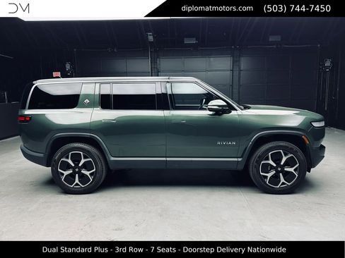 Used 2024 Rivian R1S Adventure AWD/4WD image 6