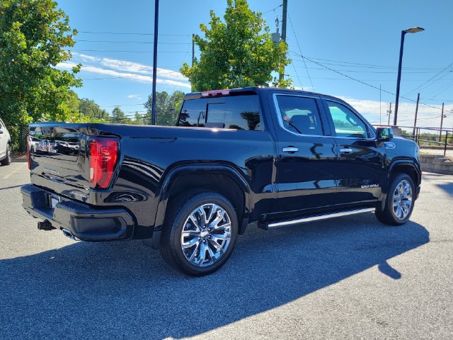 Used 2025 GMC Sierra 1500 Denali w/ Denali Reserve Package AWD/4WD image 4