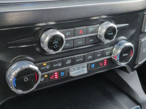 Used 2026 Ford F350 Lariat w/ Tremor Off-Road Package image 21