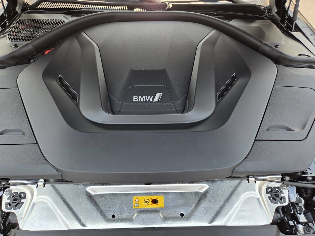 Certified 2023 BMW i4 eDrive40 w/ Premium Package RWD image 35