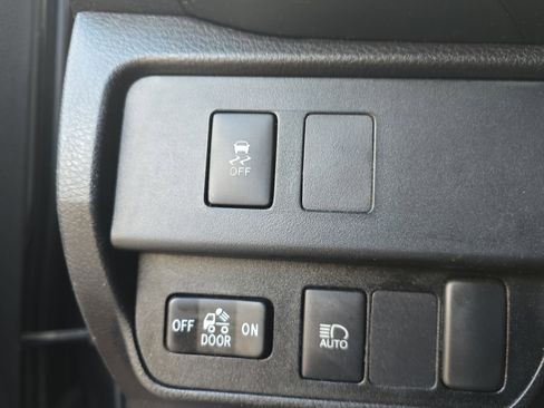 Used 2023 Toyota Tacoma SR image 25