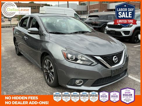 Used 2019 Nissan Sentra SR Turbo w/ Exterior Package FWD image 1
