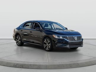 Used 2022 Volkswagen Passat 2.0T SE video 1