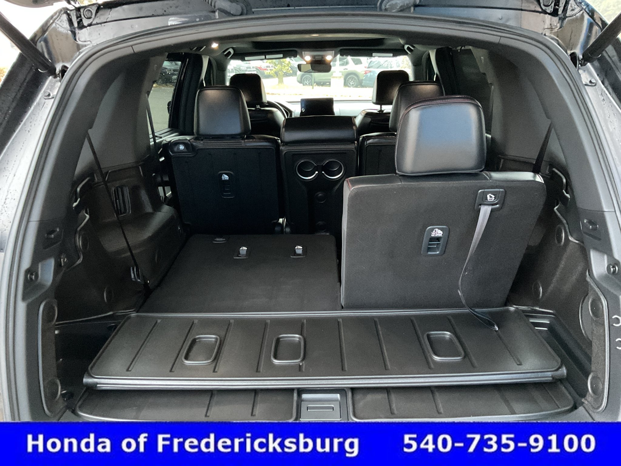Certified 2025 Honda Pilot Black Edition image 25