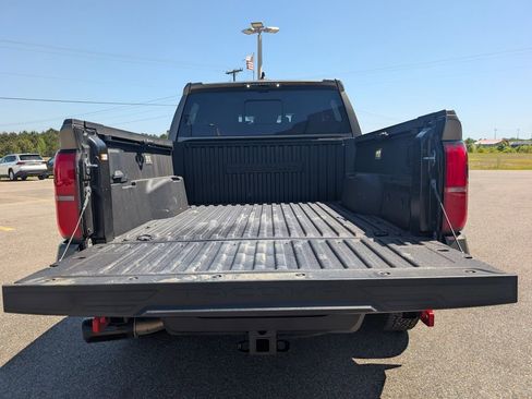 Used 2024 Toyota Tacoma TRD Off-Road w/ TRD Off Road Premium Package image 37