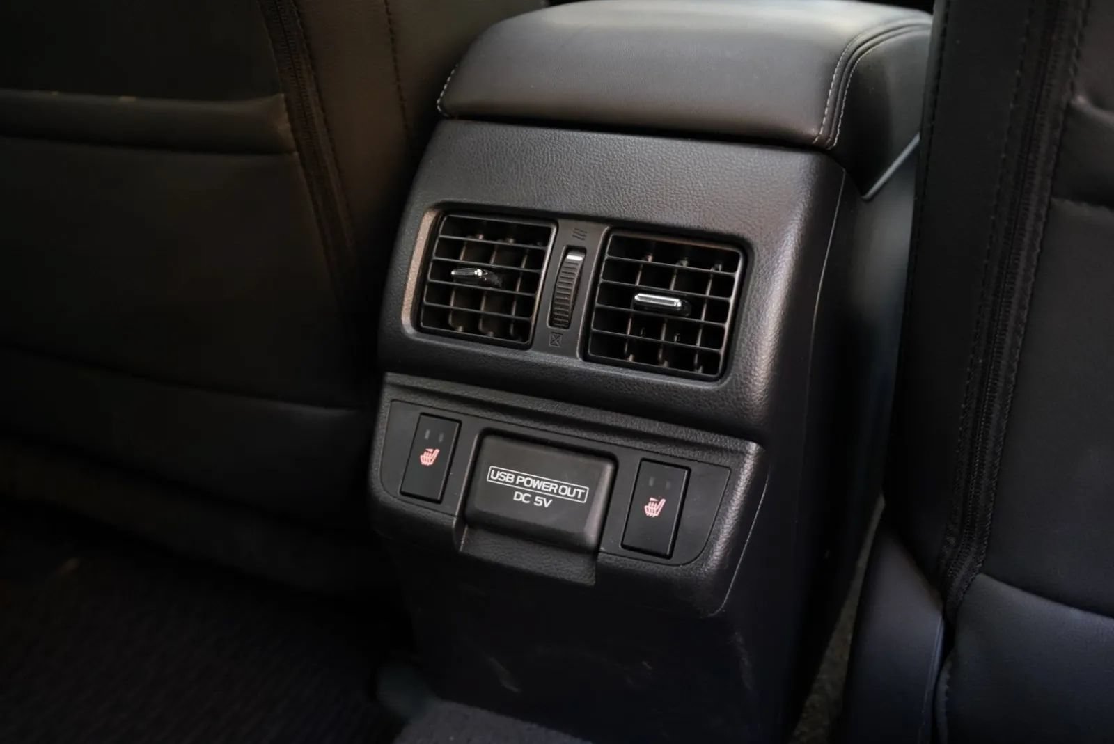 Used 2018 Subaru Outback 2.5i Limited AWD/4WD image 40
