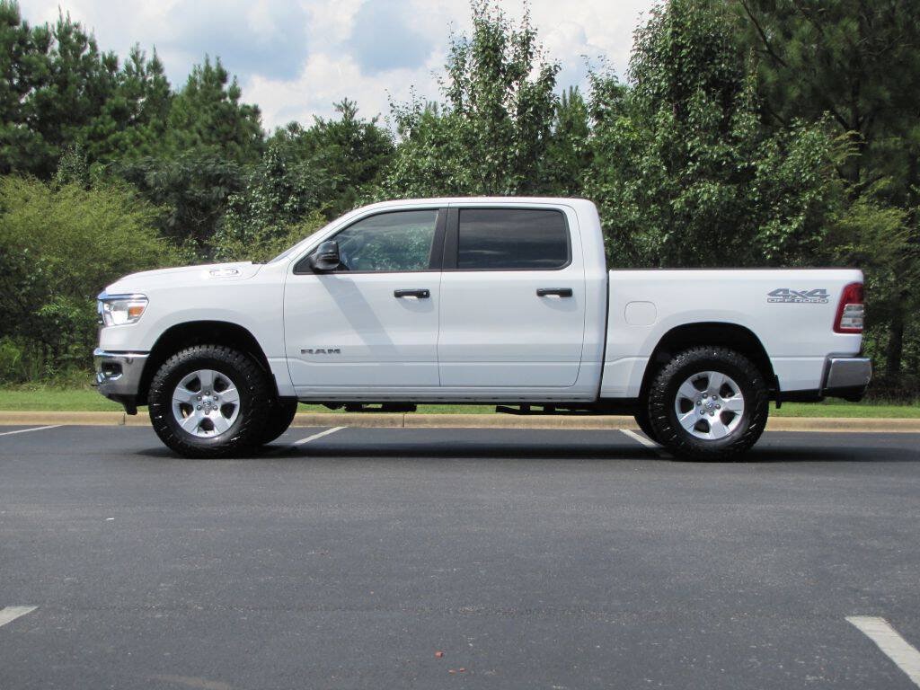 Used 2023 RAM 1500 Big Horn AWD/4WD image 5