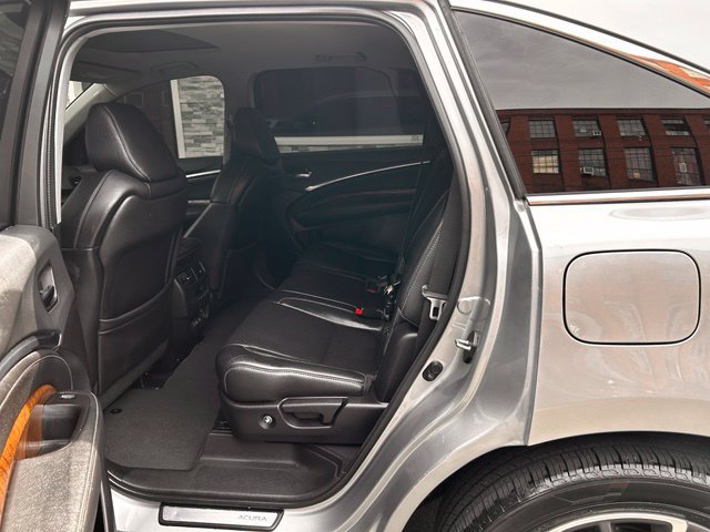 Used 2019 Acura MDX w/ Technology Package AWD/4WD image 14