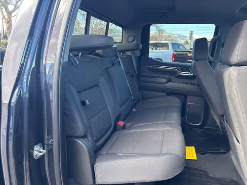 Used 2025 GMC Sierra 1500 Elevation w/ Preferred Package image 38