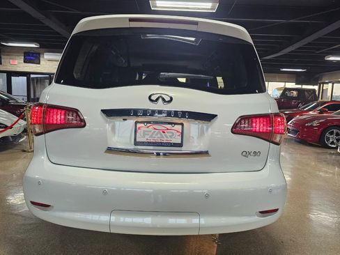 Used 2014 INFINITI QX80 4WD w/ Theater Package image 6