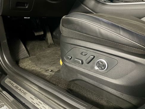 Used 2025 Hyundai Palisade Calligraphy AWD/4WD image 14