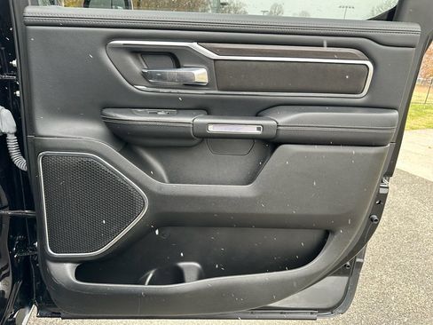 Used 2025 RAM 1500 Laramie image 28