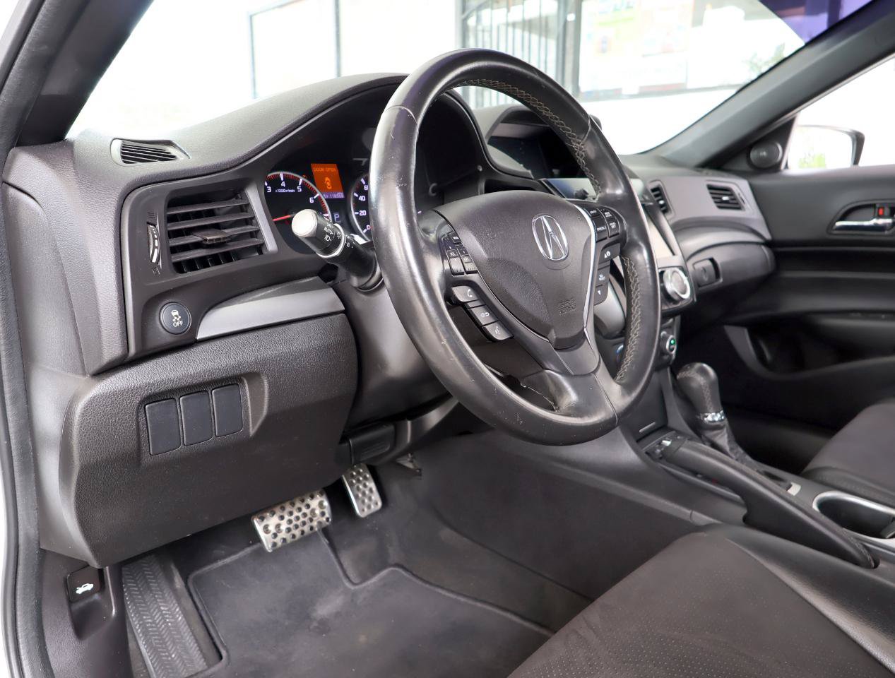 Used 2016 Acura ILX FWD image 32