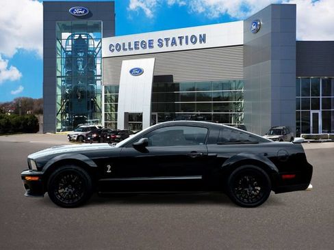 Used 2008 Ford Mustang Shelby GT500 RWD image 3